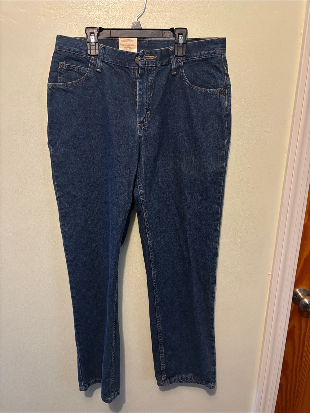 Wrangler Dark Blue Straight-Leg Women's Jeans